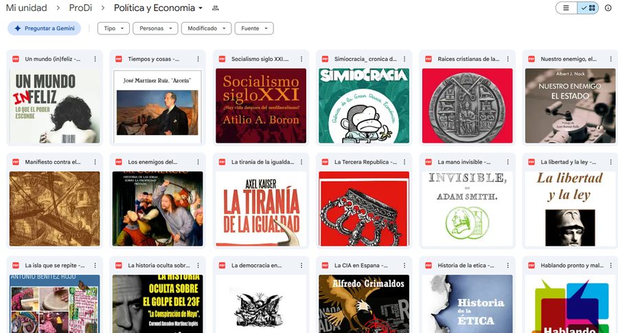Carpeta real de Política y economía — vista 4